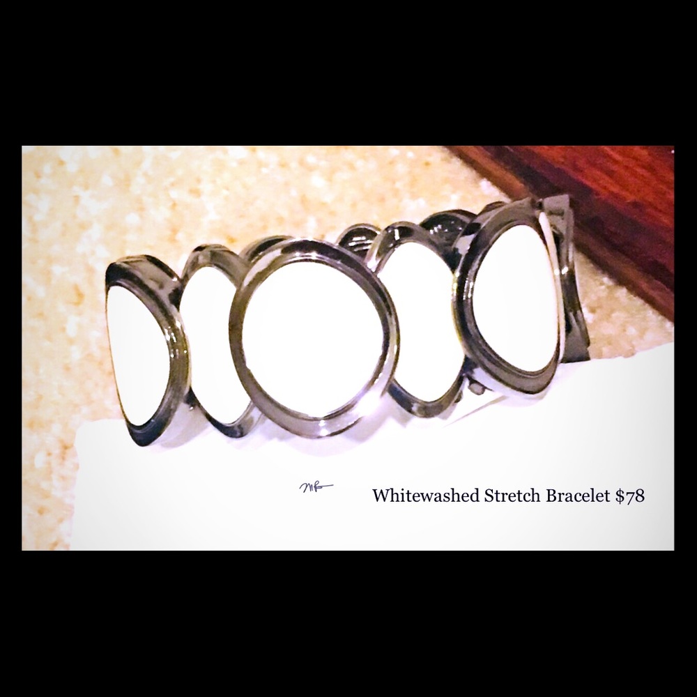 White washed stretch Bracelet